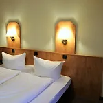 Frederikspark, 24h Check-in, Free Parking And Wifi ホテル ノルダーシュテット