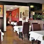 ホテル Frederikspark, 24h Check-in, Free Parking And Wifi 3*
