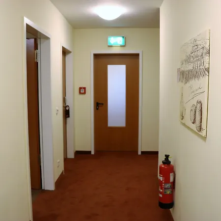 Frederikspark, 24h Check-in, Free Parking And Wifi Нордерштедт