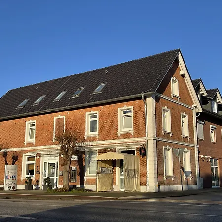 Отель Frederikspark, 24h Check-in, Free Parking And Wifi Нордерштедт