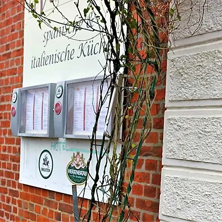 酒店 Frederikspark, 24h Check-in, Free Parking And Wifi 3*