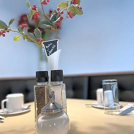 酒店 Frederikspark, 24h Check-in, Free Parking And Wifi 诺德施泰特