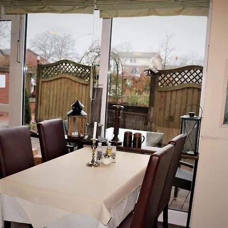 Frederikspark, 24h Check-in, Free Parking And Wifi 호텔 3*